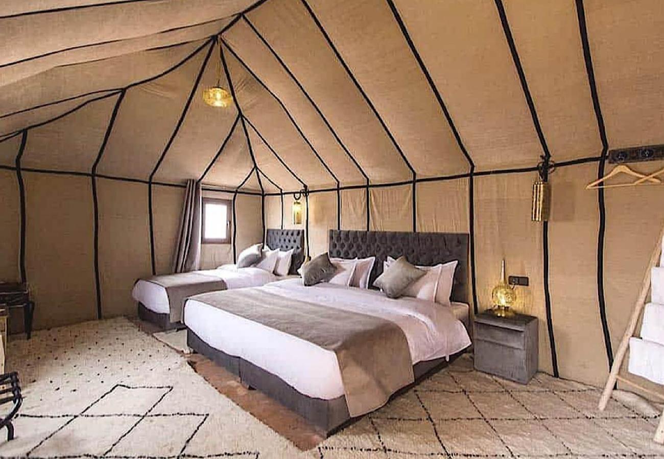 Merzouga Glossy Camp Екстериор снимка