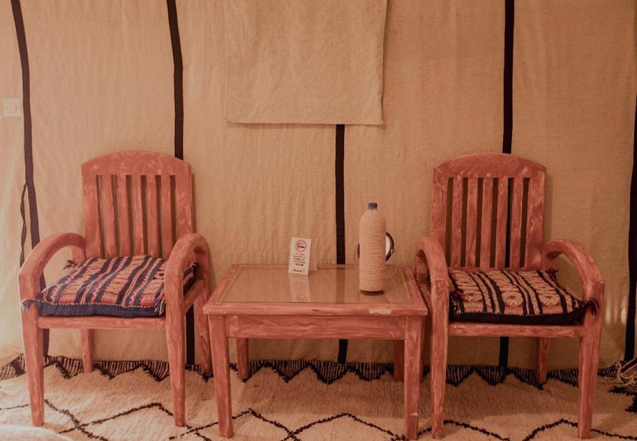 Merzouga Glossy Camp Екстериор снимка